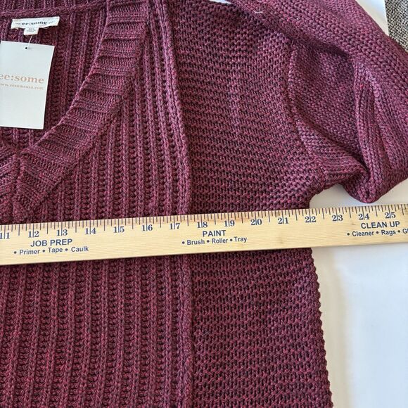 ee some Chunky Cropped Sweater Burgundy V Neck Boxy Fit Cable Knit - Picture 4 of 8